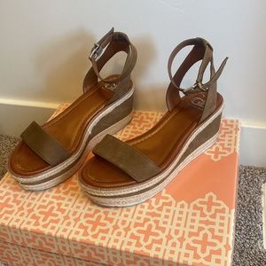 Gianni Binni sandals